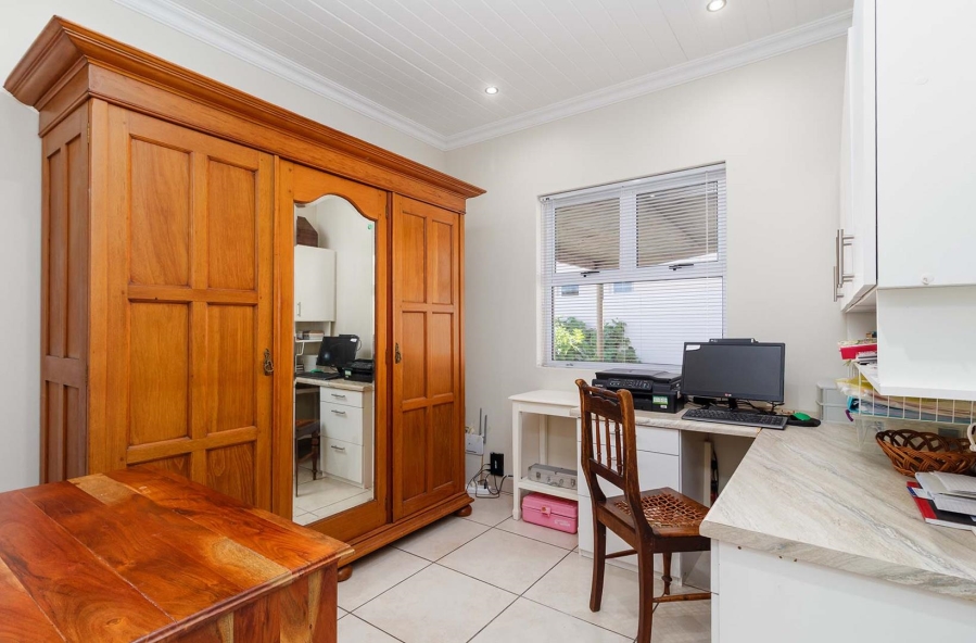 3 Bedroom Property for Sale in Mykonos Western Cape